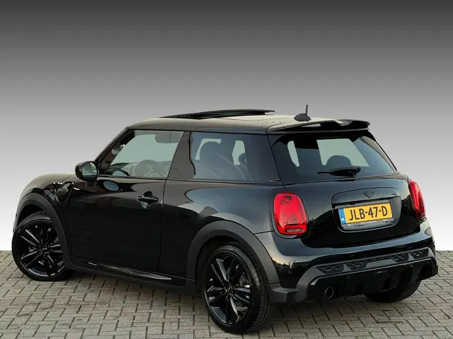 MINI Cooper 1.5 John Cooper Works 2022 Benzine 3