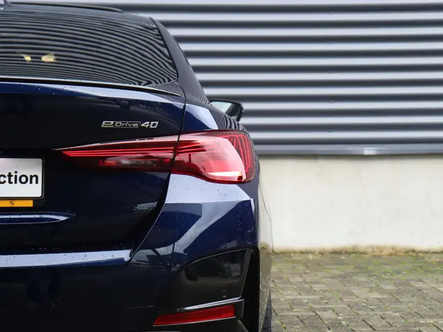 BMW i4 eDrive40 2025 Elektrisch 38