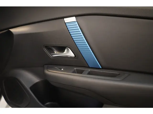 Citroën ë-C4 Shine 50 kWh 2022 Elektrisch 5