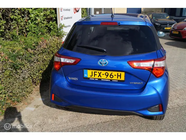 Toyota Yaris 1.5 Hybrid Y20 2019 Hybride Benzine 19