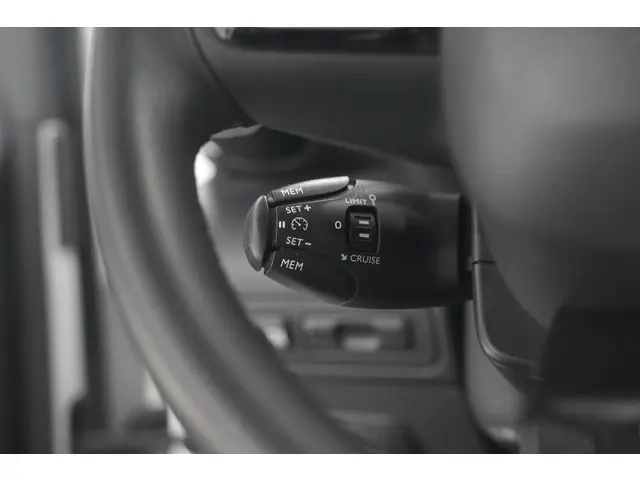 Citroën C3 Aircross PureTech 110 Shine 2021 Benzine 4