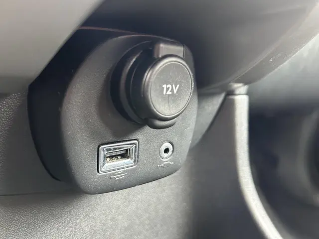 Peugeot 108 1.0 e-VTi Active 2017 Benzine 13