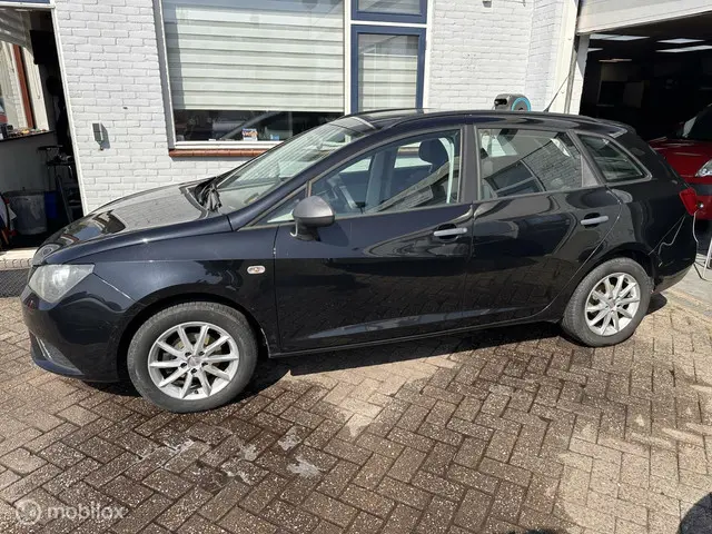 SEAT Ibiza ST 1.4 COPA Plus 2012 Benzine 4