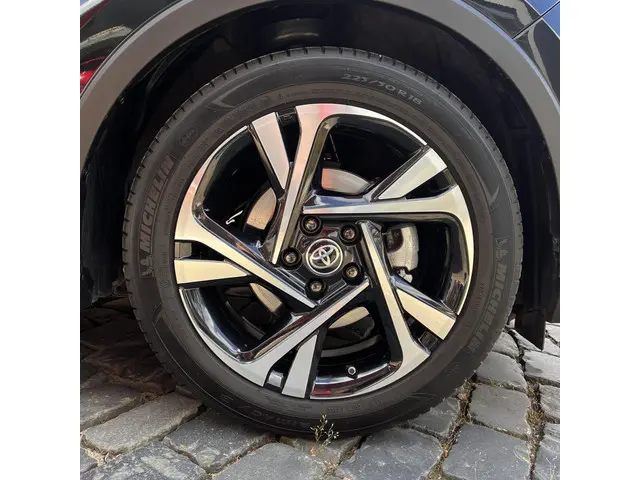 Toyota C-HR 2.0 Hybrid Team D 2022 Hybride Benzine 6