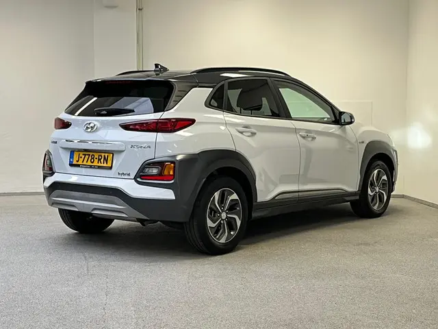 Hyundai Kona 2