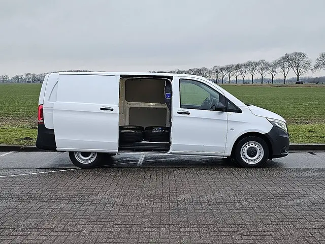 Mercedes-Benz Vito 114 2019 Diesel 13
