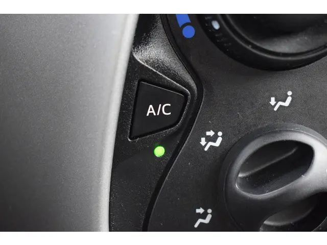 Peugeot 108 1.0 VTi 5Drs Blue Lion 2017 Benzine 17