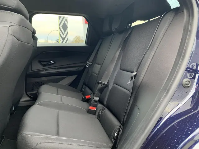 Nissan Micra ADVANCE 52 kWh 2025 Elektrisch 23