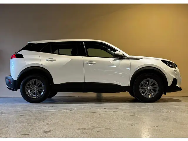 Peugeot 2008 1.2 Blue Lease Active 2021 Benzine 7