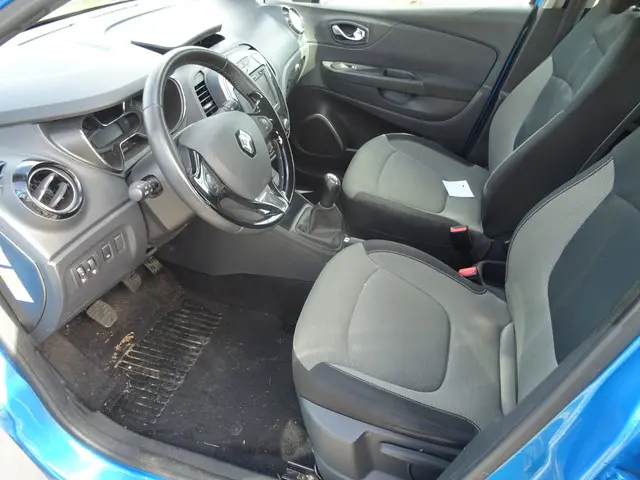 Renault Captur 0.9 TCe Expression 2015 Benzine 9