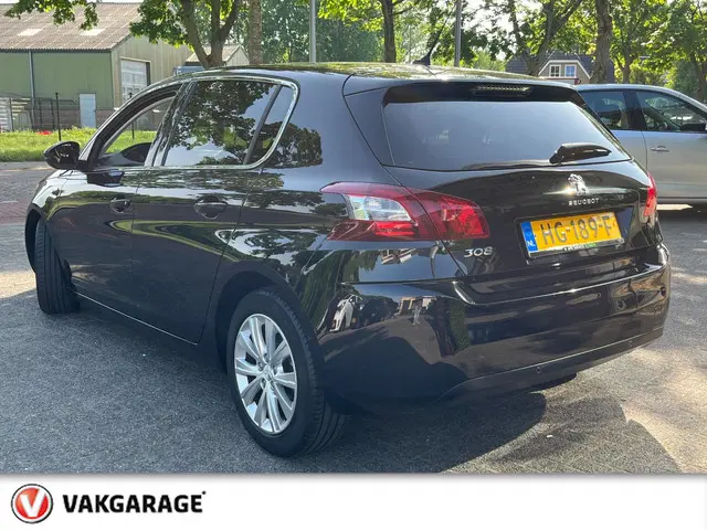 Peugeot 308 1.2 PureTech Style Rijklaarprijs !! 2015 Benzine 3
