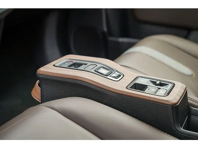 Honda e ADVANCE 17" 2022 Elektrisch 26
