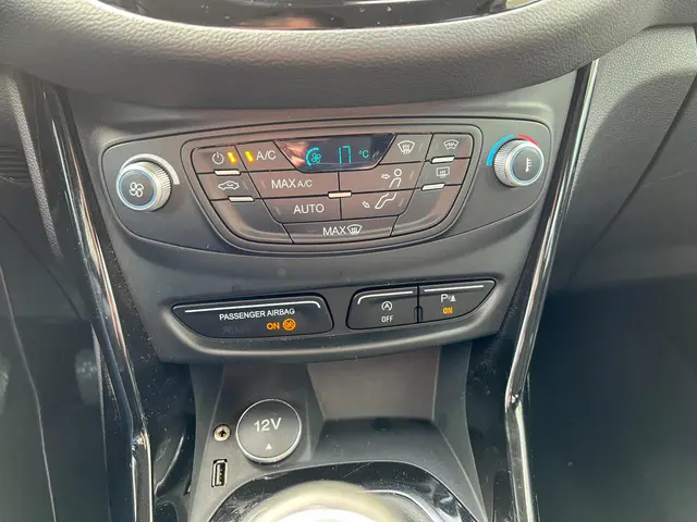 Ford B-MAX 1.0 EcoBoost Titanium 2018 Benzine 23