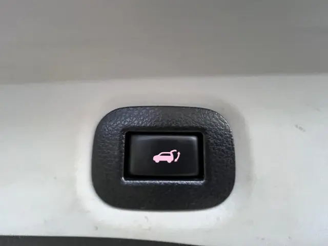 Nissan X-Trail 1.6 DIG-T N-Connecta 2018 Benzine 25