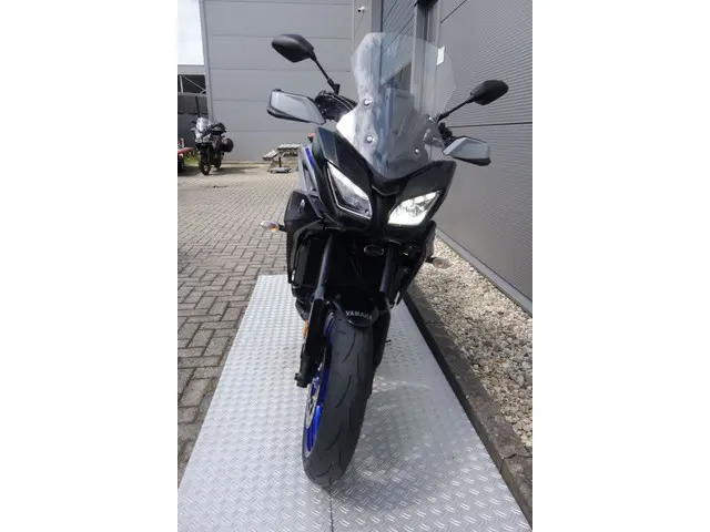 Yamaha TRACER 900 ABS 2018 Benzine 4