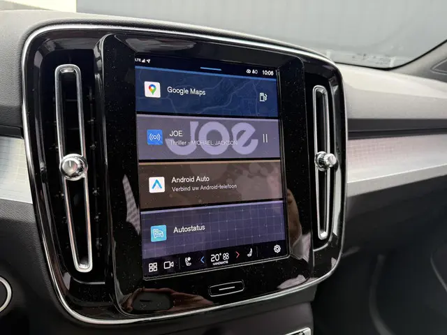 Volvo XC40 2.0 B4 Plus Dark 2025 Benzine 20