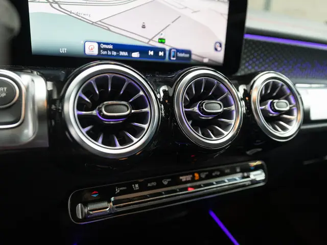 Mercedes-Benz EQB 250+ AMG Line LIMITED 2025 Elektrisch 18