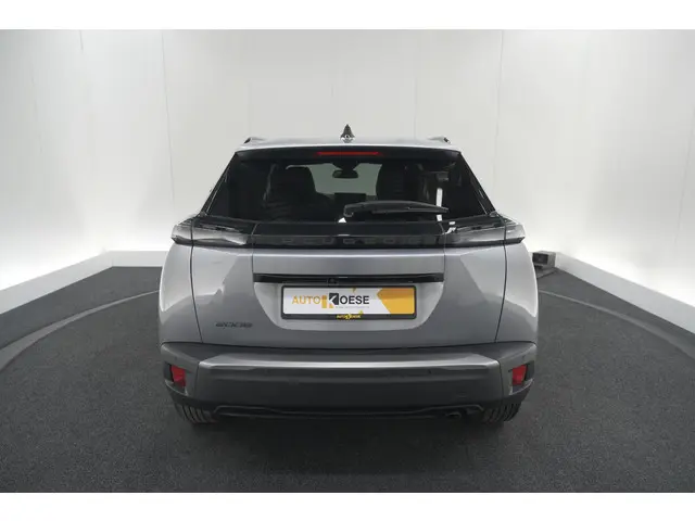 Peugeot 2008 PureTech 100 Allure 2024 Benzine 21