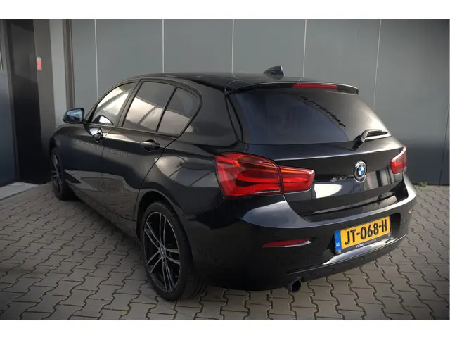 BMW 1 Serie 116i Sport 2015 Benzine 6
