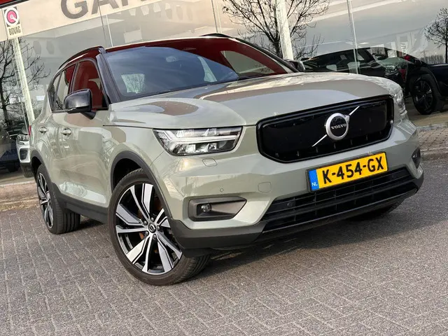 Volvo XC40 Recharge P8 AWD R-Design 2020 Elektrisch 3