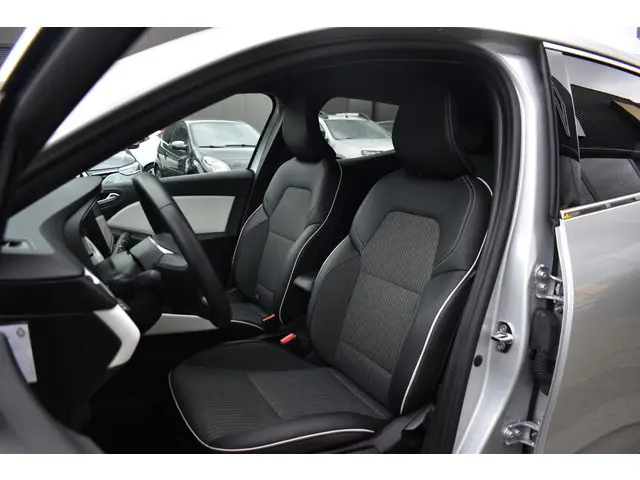 Renault Clio TCe 90 Techno 2022 Benzine 13