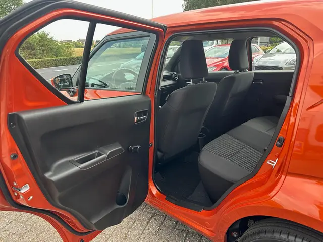 Suzuki Ignis 1.2 Smart Hybrid Comfort 2024 Benzine 17