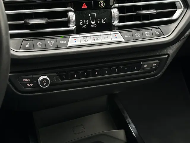 BMW 1 Serie 120d High Executive 2020 Diesel 30