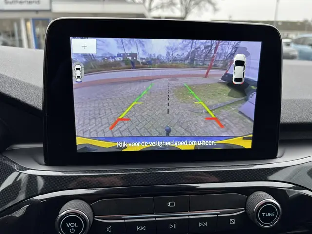 Ford Kuga 2.5 PHEV ST-Line X 2020 Hybride Benzine 17