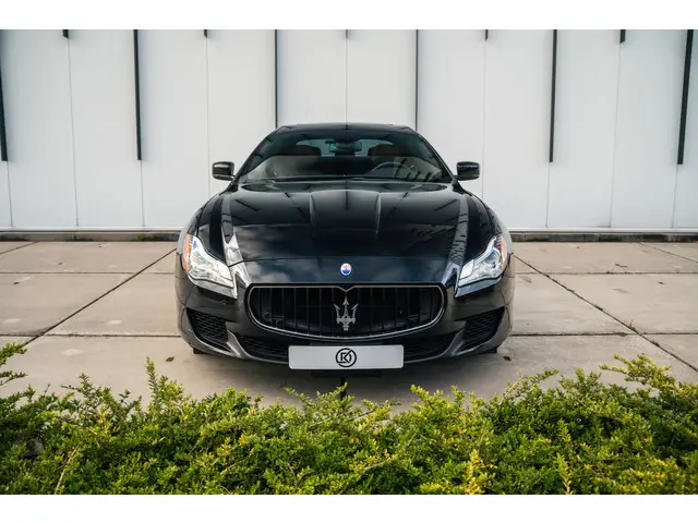 Maserati Quattroporte 2