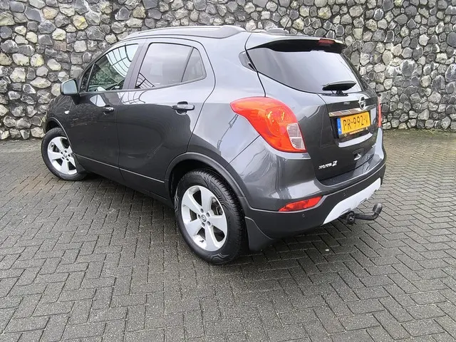 Opel Mokka X 2