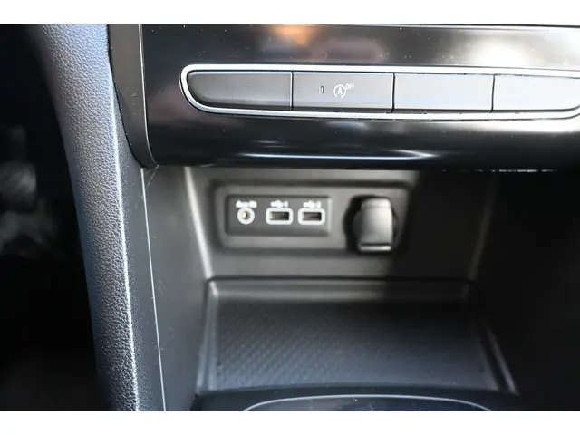 Renault Mégane Estate 1.0 TCe Business Zen 2022 Benzine 32