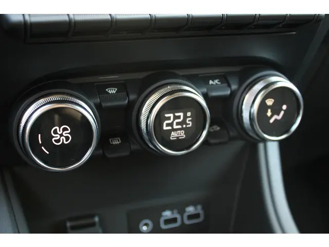 Renault Captur 1.0 TCe 90 Techno 2024 Benzine 11