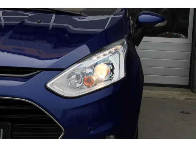 Ford B-MAX 1.0 EcoBoost 101 Pk Titanium 2015 Benzine 24