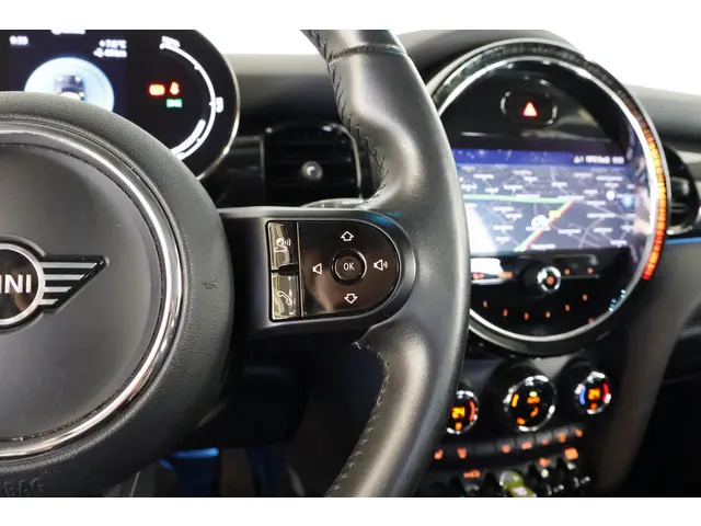 MINI Electric Cooper Collection 33 kWh 2022 Elektrisch 17