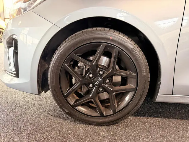 Kia Ceed 1.4 T-GDi GT-PlusLine 2020 Benzine 30