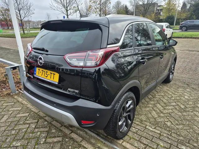 Opel Crossland X 3