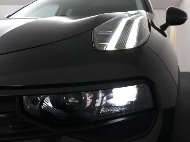 Lynk & Co 01 1.5 2022 Hybride Benzine 13