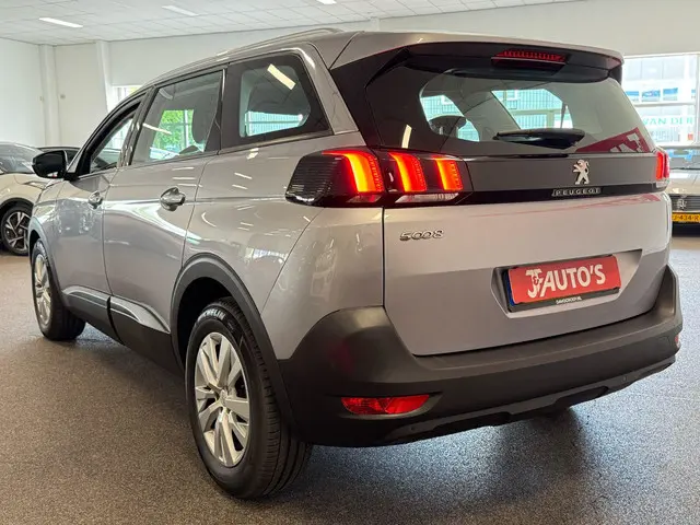 Peugeot 5008 1.2 PureTech 2019 Benzine 3