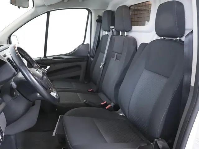 Ford Transit Custom L2H1 Trend 2020 Diesel 8