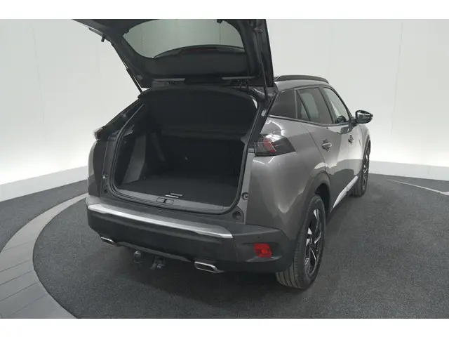 Peugeot 2008 PureTech 130 EAT8 Allure Pack 2021 Benzine 63