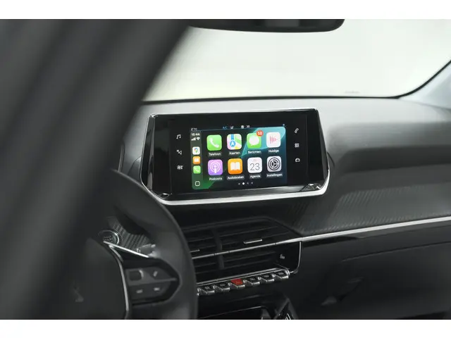 Peugeot 208 PureTech 100 Allure Pack 2023 Benzine 53