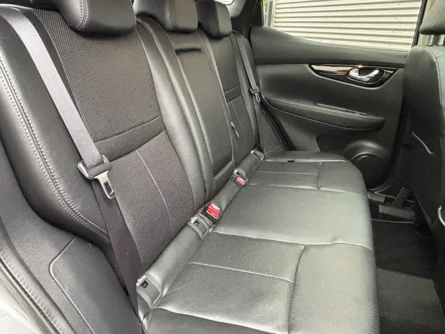 Nissan QASHQAI 1.2 Tekna 2015 Benzine 5