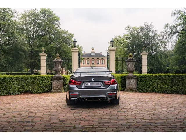 BMW M4 4-serie Coupé GTS 2016 Benzine 4