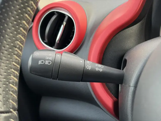 Renault Twingo 0.9 TCe Dynamique 2015 Benzine 15