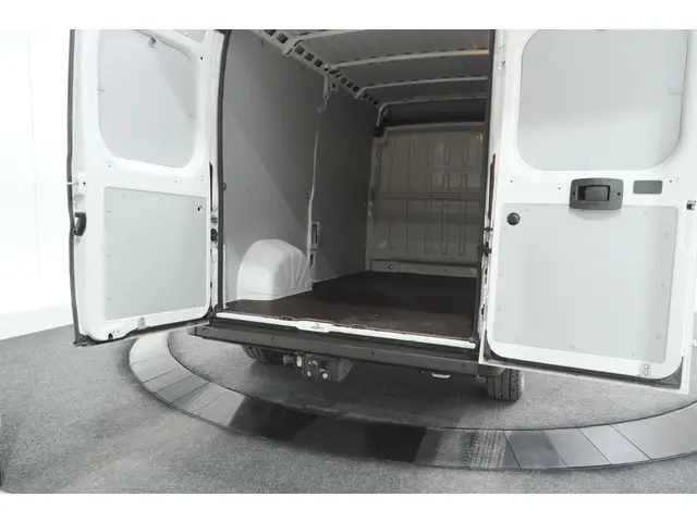 Citroën Jumper 2.2 BlueHDi 120 L2H2 3.0t 2023 Diesel 10