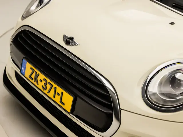 MINI Cooper Mini 1.5 Pepper 2018 Benzine 29