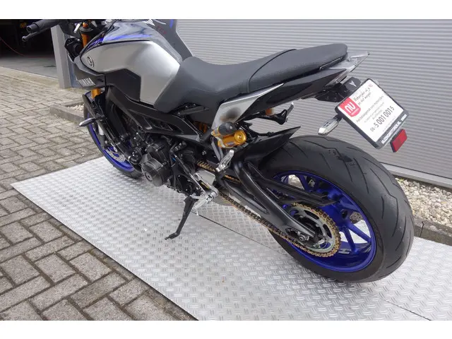 Yamaha MT 09 SP 2018 Benzine 16
