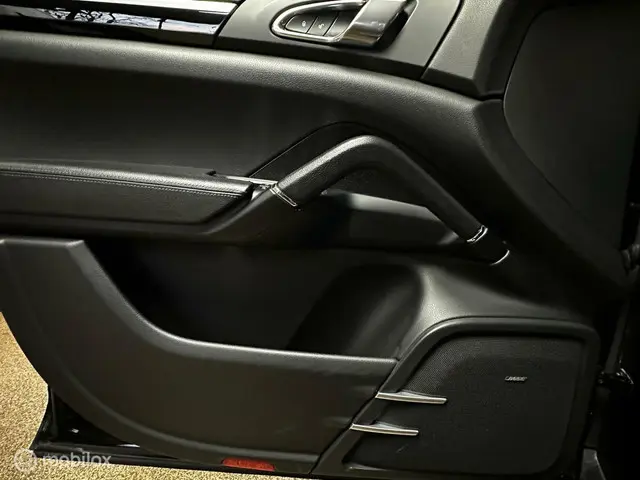 Porsche Cayenne 3.0 D Platinum Edition 2017 Diesel 17