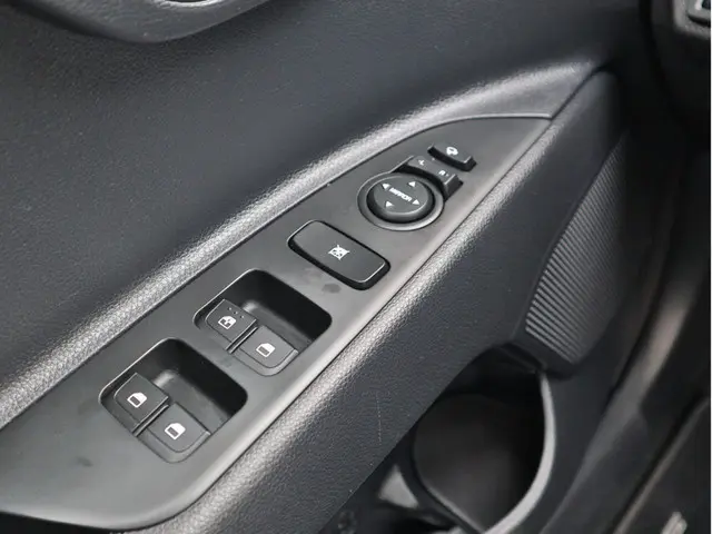 Kia Stonic 1.0 T-GDi MHEV DynamicPlusLine 2023 Benzine 20