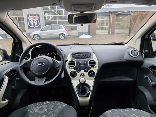 Ford Ka 1.2 Karakter start/stop 2013 Benzine 13